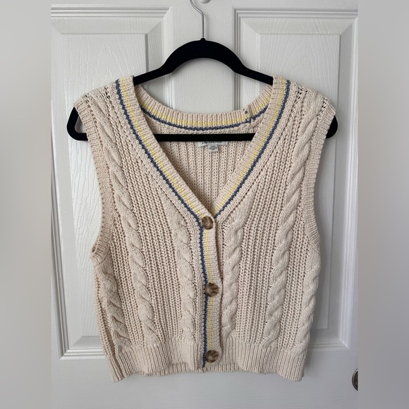 American Eagle Outfitters Sweaters - American Eagle Outfitters Cream V-Neck Sweater Vest